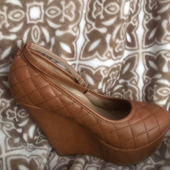 Shows & heels - Picture 2 of 5